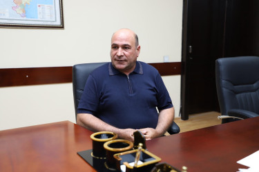 Mürsəl İbrahimov Goranboyda vətəndaşların problemlərini dinlədi