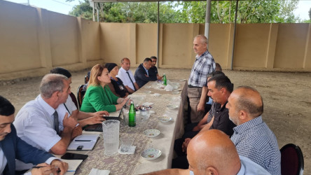 “Konstitusiya və Suverenlik İli” ilə bağlı,  Zeyvə kəndində şəhid ailələri ilə növbəti görüş keçirildi
