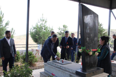 27 sentyabr-Anım Günü”nün beşinci ildönümü ilə bağlı Səfikürd Şəhidlər Xiyabanında şəhidlərimizin məzarları ziyarət olundu