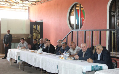“Konstitusiya və Suverenlik İli” tədbirləri çərçivəsində, “27 sentyabr-Anım Günü” ərəfəsində Goranlı kəndində şəhid ailələri ilə görüş keçirildi
