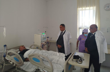 Goranboyda İcra Başçısı Mərkəzi Xəstəxanada mövcud şəraitlə, o cümlədən xəstələrin müalicəsi, onlara göstərilən gündəlik tibbi və qida qulluğu vəziyyəti ilə maraqlandı