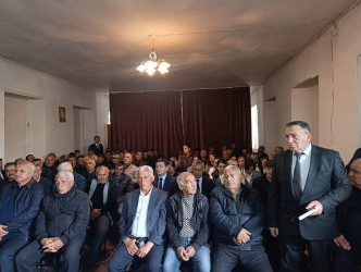Goranboyda növbəti səyyar qəbul Nizami kəndində keçirildi