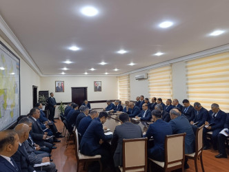 Goranboy rayon İcra Hakimiyyətinin başçısı müşavirə keçirdi