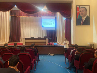 Goranboyda “Dövlət qulluğunda rəhbər vəzifəli şəxslər üçün idarəetmə sahəsində, o cümlədən insan resurslarının idarə edilməsi” və "Dövlət qulluğunda vəzifələrin və ehtiyat kadrların idarə edilməsi" mövzularında təlim keçirildi