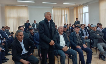 Yenikənddə səyyar qəbul keçirildi