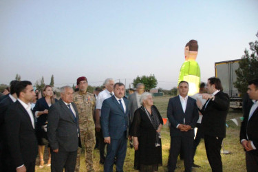 Goranboyda, “Konstitusiya və Suverenlik İli”nə həsr olunan “Səyyar Gənclər Xidməti” layihəsi çərçivəsində, marifləndirici təlim keçirilir