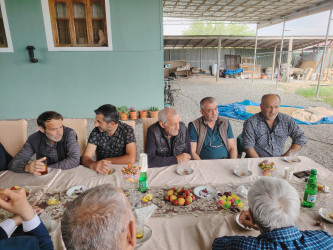 Goranboyda “Konstitusiya və Suverenlik İli” ilə bağlı keçirilən ümumrayon tədbirləri çərçivəsində  Qızılhacılı qəsəbəsində şəhid ailələri və qazilərlə görüş keçirildi