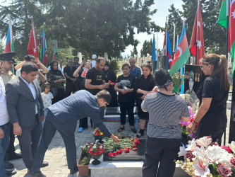 Goranboyda şəhid Abdullayev Firdovsi Mais oğlunun il dönümü ilə bağlı məzarı ziyarət olundu