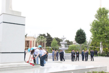 Goranboyda Ümummilli lider Heydər Əliyevin anadan olmasının 103 illiynə həsr olunmuş "Heydər Əliyev siyasəti kontekstində gənclər" adlı gənclər düşərgəsi təşkil edildi