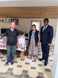 Goranboyda Qurban bayramı münasibətilə şəhid, qazi və aztəminatlı ailələr ziyarət olundu, bayram sovqatları verildi