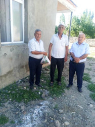 Goranboyda Qurban bayramı münasibəti ilə, Milli Məclisin deputatı Anar Məmmədovun təşəbbüsü ilə şəhid ailələrinə, qazilərə və sosial qayğıya ehtiyacı olan ailələrə bayram sovqatları verildi.