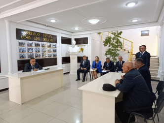 Goranboy rayon İcra Hakimiyyətində vətəndaşlar  qəbul edildi, müraciətləri dinlənildi