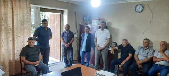 Goranboy rayonunun Rəhimli kəndində 2026–2030-cu illər üçün Dövlət Proqramının icrası ilə bağlı marifləndirici görüş keçirildi