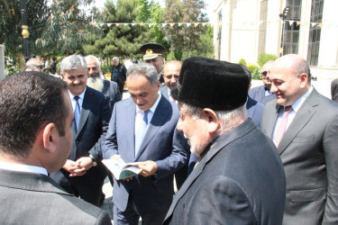 Goranboyda Ümummilli Lider Heydər Əliyevin 103-cü ildönümü ilə bağlı kitab festivalı keçirildi