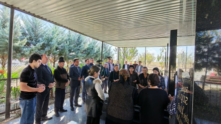 Goranboyda şəhidlərin ildönümü ilə bağlı məzarları ziyarəti davam edir