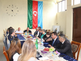 Goranboyda Qurban bayramı ərəfəsində şəhid ailələri və qazilərlə görüşlər davam etdirilir