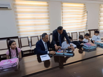 Goranboyda icra başçısı şəhid övladları ilə görüşdü