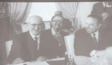 Goranboyda Ümummilli Lider Heydər Əliyevin anım günü ilə  bağlı, “Heydər Əliyev-dövlətçilik və liderlik məktəbi” adlı konfrans keçirildi