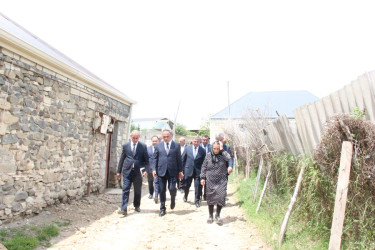 Goranboyda icra başçısı yarasız vəziyyətdə olan körpüyə baxış keçirdi
