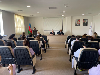 Goranboy rayonunda 15 İyun – Milli Qurtuluş Günü münasibəti ilə “Səhiyyənin inkişafında Heydər Əliyev yolunun rolu” mövzusunda tədbir keçirildi
