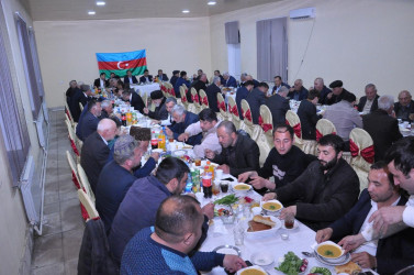 Milli Məclisin deputatı Anar Məmmədov tərəfindən Goranboyda iftar süfrəsi verildi.