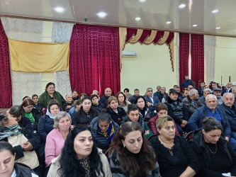 Düzqışlaq kəndində səyyar qəbul keçirildi