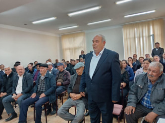 Yenikənddə səyyar qəbul keçirildi