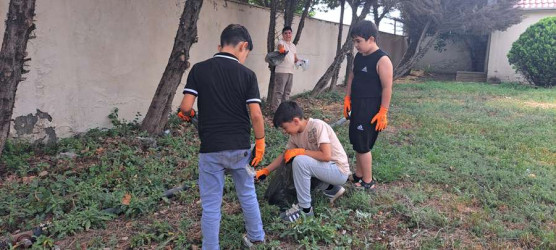 Goranboyda “Yaşıl dünya naminə həmrəylik ili” çərçivəsində “Rayonumuzu təmiz saxlayaq” adlı ekoloji aksiya keçirildi.