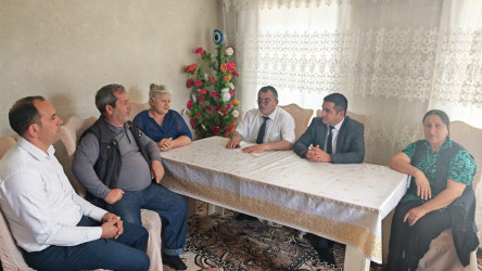 Goranboyda Qurban bayramı münasibəti ilə 500-dən çox ailə ziyarət olunaraq bayram sovqatları təqdim olundu
