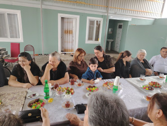 Goranboyda “Konstitusiya və Suverenlik İli” ilə bağlı keçirilən ümumrayon tədbirləri çərçivəsində  Qızılhacılı qəsəbəsində şəhid ailələri və qazilərlə görüş keçirildi