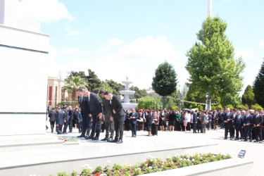 Goranboyda Ümummilli Lider Heydər Əliyevin 103-cü ildönümü ilə bağlı "Vətənə, xalqa həsr edilən ömür" mövzusunda konfrans keçirildi