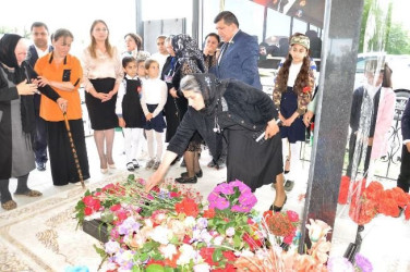 Goranboyda şəhid Vəliyev İlkin Səfail oğlunun doğum günündə məzarı ziyarət olundu, Şəhidlər Xatirə Bulağı istifadəyə verildi.