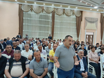 Goranboyda növbəti səyyar qəbul Muzdurlar kəndində keçirildi