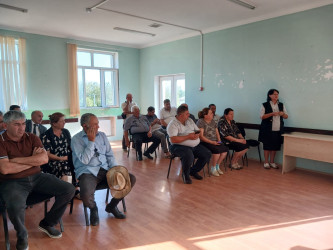Goranboy rayonunun Yeni yol kəndində 2026–2030-cu illər üçün Dövlət Proqramının icrası ilə bağlı marifləndirici görüş keçirildi