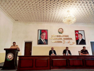 Goranboyda "Fövqəladə halların xəbərdar edilməsi sahəsində koordinasiyanın və birgə fəaliyyətin təşkili, eləcə də mövcud problemlər" mövzusunda seminar-müşavirə keçirildi