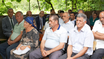Goranboyda növbəti səyyar qəbul Erkeç kəndində keçirildi