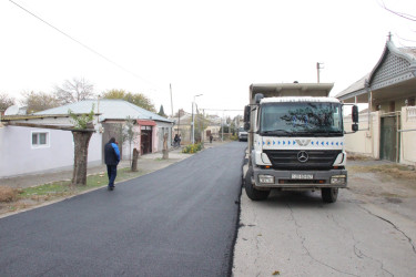 Goranboy şəhərində şəhid Tacir Cəfərov küçəsinə  asfalt örtüyü çəkilir