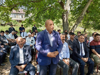 Goranboyda növbəti səyyar qəbul Buzluq kəndində keçirildi