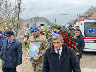 Goranboylu hərbiçimiz, Vətən Müharibəsi iştirakçısı, avtoqəzada vəfat edən  kapitan Araz Nazarov bu gün dəfn edildi.