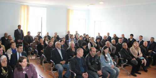 Fəxralıda səyyar qəbul keçirildi