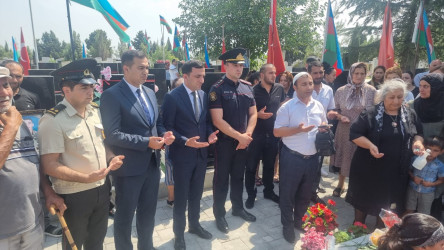 Qaradağlı kəndindən şəhid Abdullayev Firdovsinin 1-ci ildönümü ilə bağlı məzarı ziyarət edildi