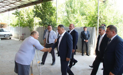 Qızılhacılı qəsəbəsində 1-ci Qarabağ müharibəsi əlili səhhəti ilə bağlı evində ziyarət  edildi