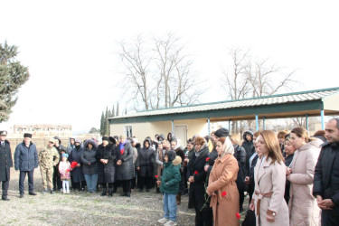 Goranboyda 20 yanvar faciəsinin 35-ci ildönümü ilə bağlı Muzdurlar kəndində şəhidlərimizin məzarları ziyarət olundu.