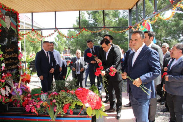 Goranboyda  Vətən müharibəsi şəhidi Həsrətov Elməddin Sərdar oğlunun məzarı ziyarət olundu, xatirəsi anıldı.