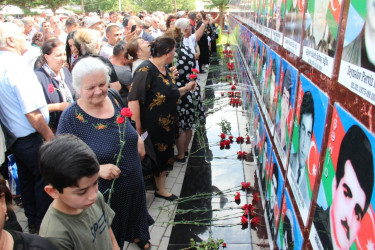 Goranboyda yeni layihə və memarlıq-arxitektura əsasında yenidən qurulmuş,  Şəhidlər Xatirə-Abidə Kompleksinin açlışı mərasimi keçirildi.