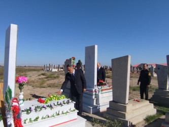 Goranlı kəndində şəhidlərimizin  məzarları ziyarət edildi