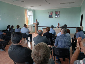 Goranboy rayonunun Yeni yol kəndində 2026–2030-cu illər üçün Dövlət Proqramının icrası ilə bağlı marifləndirici görüş keçirildi