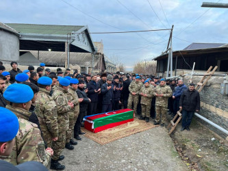 Goranboylu hərbiçimiz, Vətən Müharibəsi iştirakçısı, avtoqəzada vəfat edən  kapitan Araz Nazarov bu gün dəfn edildi.