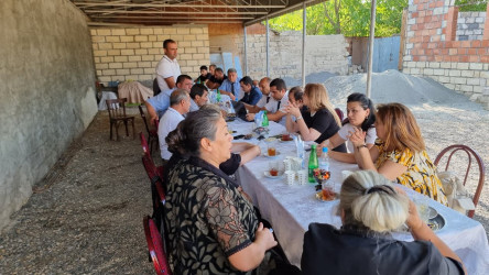 “Konstitusiya və Suverenlik İli” ilə bağlı Qızılhacılıda şəhid ailələri ilə görüş keçirildi