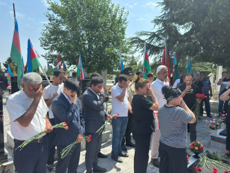 Goranboyda şəhid Abdullayev Firdovsi Mais oğlunun il dönümü ilə bağlı məzarı ziyarət olundu